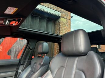 LAND ROVER RANGE ROVER SPORT 3.0 SD V6 HSE Dynamic SUV 5dr Diesel Auto 4WD Euro 6 (s/s) (306 