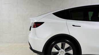 TESLA MODEL Y (Dual Motor) Long Range SUV 5dr Electric Auto 4WDE (384 bhp)