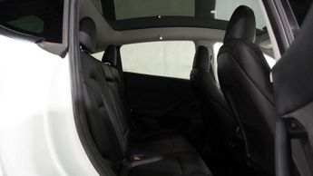 TESLA MODEL Y (Dual Motor) Long Range SUV 5dr Electric Auto 4WDE (384 bhp)