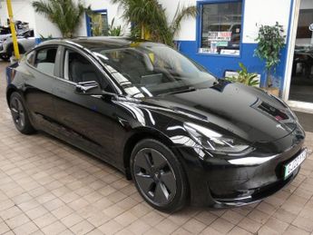 TESLA Model 3 Standard Range Plus Saloon 4dr Electric Auto RWD (241 bhp)