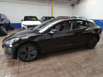 TESLA Model 3 Standard Range Plus Saloon 4dr Electric Auto RWD (241 bhp)