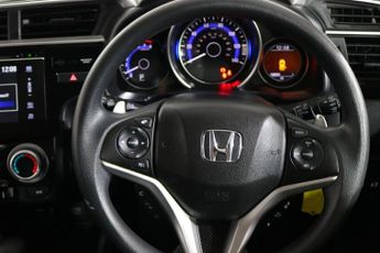 HONDA JAZZ 1.3 i-VTEC SE Hatchback 5dr Petrol CVT Euro 6 (s/s) (102 ps)