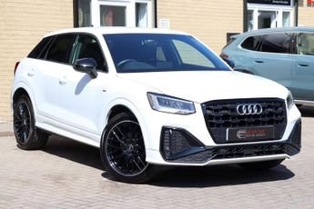 AUDI Q2 1.5 TFSI COD 35 BLACK EDITION 