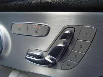 MERCEDES-BENZ C-CLASS 2.0 C200 AMG Line (Premium Plus) Cabriolet 2dr Petrol G-Tronic+ 