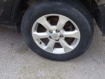 TOYOTA RAV4 2.2 D-4D XT-R SUV 5dr Diesel Manual 4WD Euro 5 (150 ps)