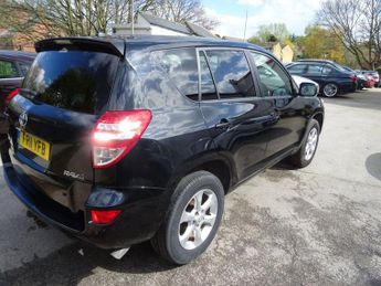 TOYOTA RAV4 2.2 D-4D XT-R SUV 5dr Diesel Manual 4WD Euro 5 (150 ps)