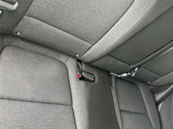 HYUNDAI KONA 64kWh Premium SUV 5dr Electric Auto (10.5kW Charger) (204 ps)