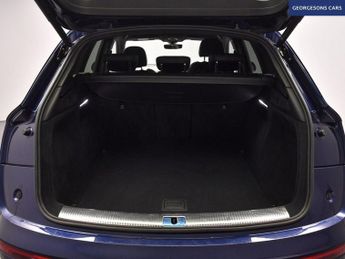 AUDI Q5 2.0 TFSI 45 S line SUV 5dr Petrol S Tronic quattro Euro 6 (s/s) 