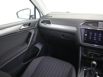 VOLKSWAGEN TIGUAN ALLSPACE 1.5 TSI Life SUV 5dr Petrol DSG Euro 6 (s/s) (150 ps)