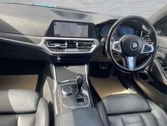 BMW 3 SERIES 3.0 M340i Touring 5dr Petrol Auto xDrive Euro 6 (s/s) (374 ps)