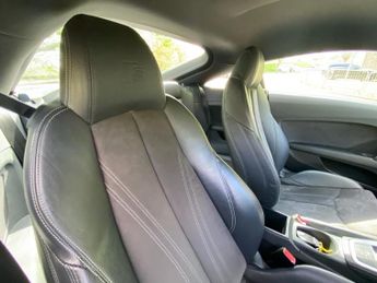 AUDI TT 2.0 TFSI S line Coupe 3dr Petrol S Tronic quattro Euro 6 (s/s) (