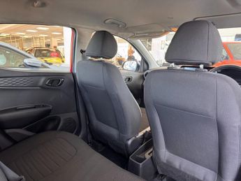 HYUNDAI I10 1.2 SE Connect Hatchback 5dr Petrol Auto Euro 6 (s/s) (84 ps)