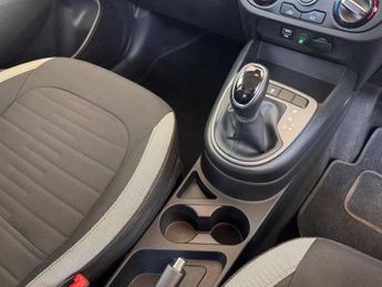 HYUNDAI I10 1.2 SE Connect Hatchback 5dr Petrol Auto Euro 6 (s/s) (84 ps)