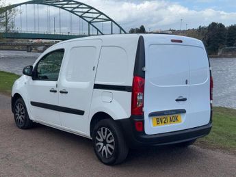 MERCEDES-BENZ CITAN 1.5 109 CDI Pure Panel Van 5dr Diesel Manual L2 Euro 6 (94 ps)