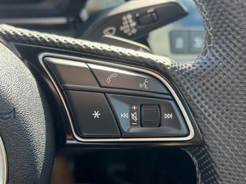 AUDI A3 1.0 TFSI 30 S line Sportback 5dr Petrol S Tronic Euro 6 (s/s) (1