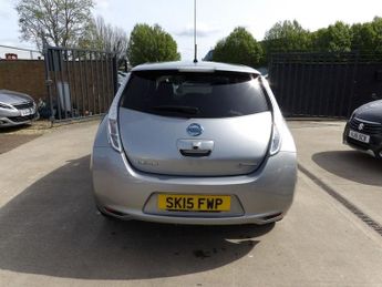 NISSAN LEAF 24kWh Tekna Hatchback 5dr Electric Auto (107 bhp)