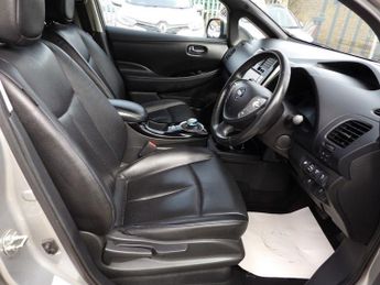 NISSAN LEAF 24kWh Tekna Hatchback 5dr Electric Auto (107 bhp)