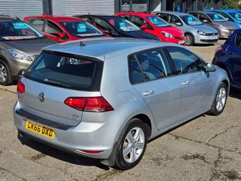 VOLKSWAGEN GOLF 1.6 TDI BlueMotion Tech Match Edition Hatchback 5dr Diesel DSG E