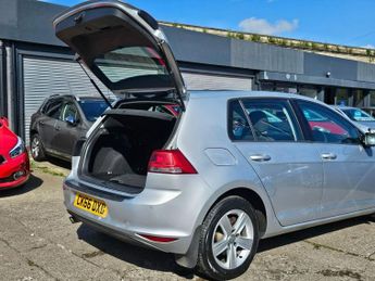 VOLKSWAGEN GOLF 1.6 TDI BlueMotion Tech Match Edition Hatchback 5dr Diesel DSG E