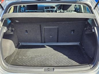 VOLKSWAGEN GOLF 1.6 TDI BlueMotion Tech Match Edition Hatchback 5dr Diesel DSG E