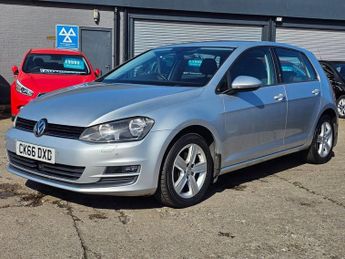 VOLKSWAGEN GOLF 1.6 TDI BlueMotion Tech Match Edition Hatchback 5dr Diesel DSG E