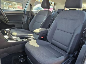 VOLKSWAGEN GOLF 1.6 TDI BlueMotion Tech Match Edition Hatchback 5dr Diesel DSG E