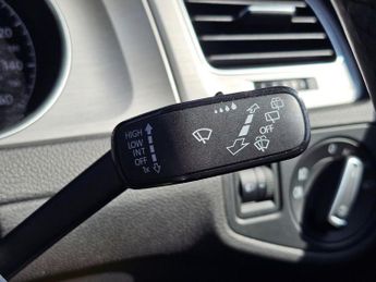 VOLKSWAGEN GOLF 1.6 TDI BlueMotion Tech Match Edition Hatchback 5dr Diesel DSG E