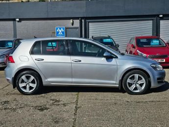 VOLKSWAGEN GOLF 1.6 TDI BlueMotion Tech Match Edition Hatchback 5dr Diesel DSG E