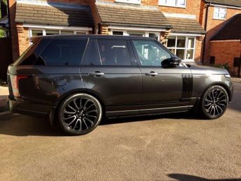 Land Rover Range Rover 5.0 V8 Autobiography SUV 5dr Petrol Auto 4WD Euro 5 (510 ps)