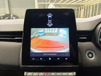 RENAULT CLIO 1.6 E-TECH esprit Alpine Hatchback 5dr Petrol Hybrid Auto Euro 6