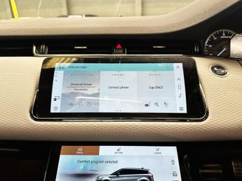 LAND ROVER RANGE ROVER EVOQUE 2.0 D200 MHEV Edition SUV 5dr Diesel Auto 4WD Euro 6 (s/s) (204 