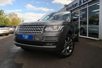 LAND ROVER RANGE ROVER 4.4 SD V8 Autobiography SUV 5dr Diesel Auto 4WD Euro 6 (s/s) (33