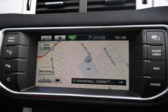LAND ROVER RANGE ROVER EVOQUE 2.2 SD4 Dynamic SUV 5dr Diesel Auto 4WD Euro 5 (190 ps)