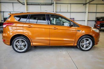 FORD KUGA 1.5T EcoBoost Titanium X Sport SUV 5dr Petrol Auto AWD Euro 6 (s