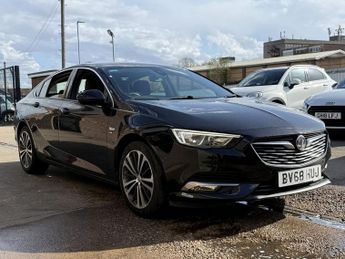 Vauxhall Insignia 1.5i Turbo GPF SRi Nav Grand Sport 5 Door Petrol Manual Black Eu