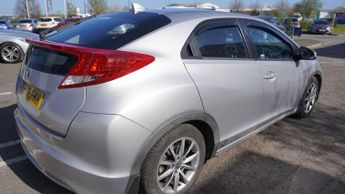 HONDA CIVIC 1.8 i-VTEC ES Hatchback 5dr Petrol Manual Euro 5 (s/s) (142 ps)