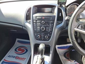 VAUXHALL ASTRA GTC 1.4i Turbo Sport Coupe 3dr Petrol Auto Euro 6 (140 ps)