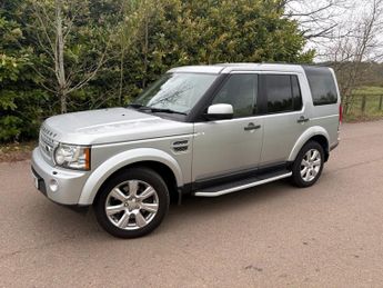 LAND ROVER DISCOVERY 4 3.0 SD V6 HSE SUV 5dr Diesel Auto 4WD Euro 5 (255 bhp)