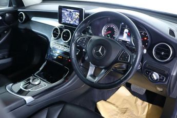MERCEDES-BENZ GLC 2.1 GLC220d Urban Edition SUV 5dr Diesel G-Tronic+ 4MATIC Euro 6