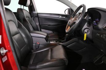 HYUNDAI TUCSON 1.7 CRDi Blue Drive Sport Edition SUV 5dr Diesel DCT Euro 6 (s/s