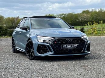 AUDI RS 3 2.5 RS 3 Sportback Vorsprung TFSI Quattro Semi-Auto 4WD 5dr