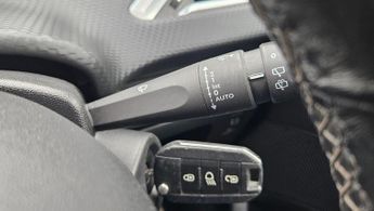 PEUGEOT 208 1.2 PureTech Allure Hatchback 5dr Petrol Manual Euro 6 (82 ps)