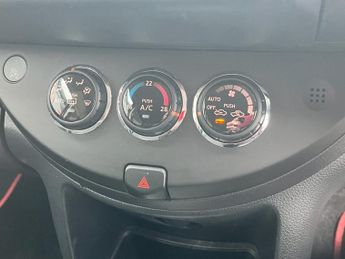 NISSAN NOTE 1.6 16V Tekna Hatchback 5dr Petrol Auto Euro 5 (110 ps)