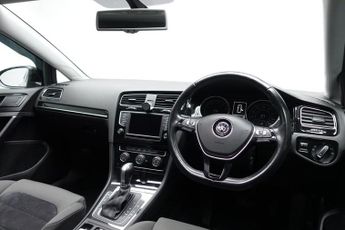 VOLKSWAGEN GOLF 1.4 TSI BlueMotion Tech ACT GT Edition Hatchback 5dr Petrol DSG 