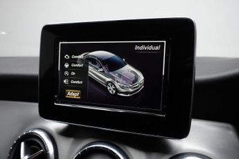 MERCEDES-BENZ CLA 2.1 CLA200d AMG Line Coupe 4dr Diesel 7G-DCT Euro 6 (s/s) (136 p