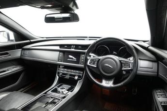 JAGUAR XF 2.0i R-Sport Saloon 4dr Petrol Auto Euro 6 (s/s) (200 ps)