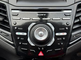 FORD FIESTA 1.0T EcoBoost Titanium Hatchback 5dr Petrol Manual Euro 5 (s/s) 