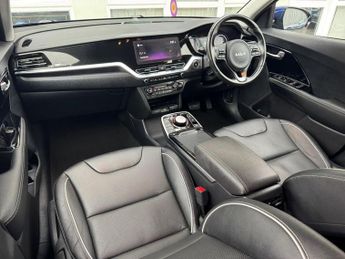 KIA NIRO 64kWh 3 SUV 5dr Electric Auto (201 bhp)