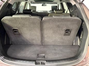HYUNDAI SANTA FE 2.2 CRDi Premium SE SUV 5dr Diesel Auto 4WD Euro 5 (7 seat) (194