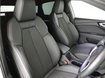 AUDI Q4 E-TRON 35 S line Sportback 5dr Electric Auto 55kWh (170 ps)